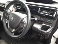 Honda STEP WAGON лот № 90103 оценка 3.5  с аукциона в Японии 8