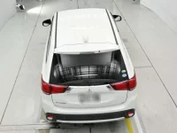 Mitsubishi OUTLANDER лот № 30201 оценка 4.5  с аукциона в Японии 7