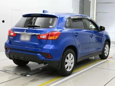 Mitsubishi RVR