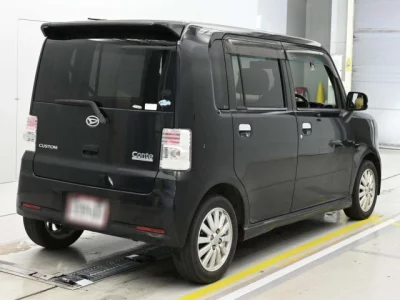 Daihatsu Move Conte