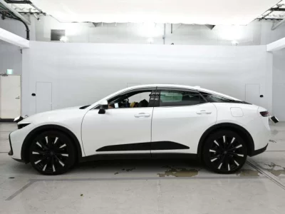 Toyota Crown Crossover