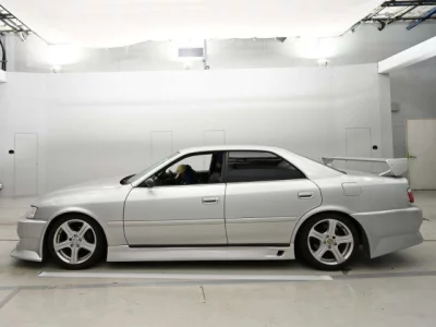 Toyota CHASER