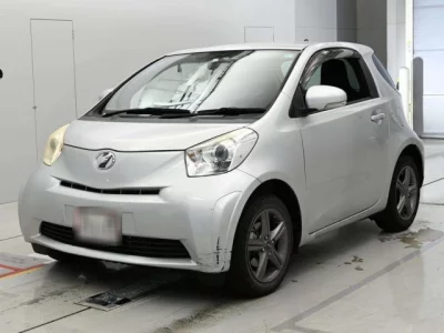 Toyota IQ