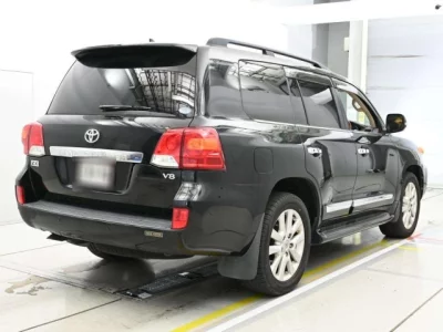Toyota LAND CRUISER  с аукциона в Японии