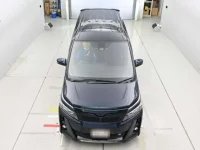 Toyota VOXY лот № 30093 оценка R  с аукциона в Японии 6