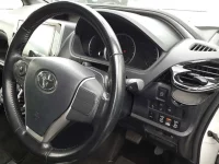 Toyota VOXY лот № 30058 оценка 3.5  с аукциона в Японии 8