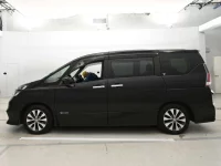 Nissan SERENA лот № 30006 оценка 4  с аукциона в Японии 3