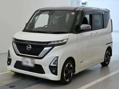 Nissan ROOX  с аукциона в Японии