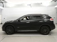 Nissan X-TRAIL лот № 30089 оценка 4  с аукциона в Японии 3