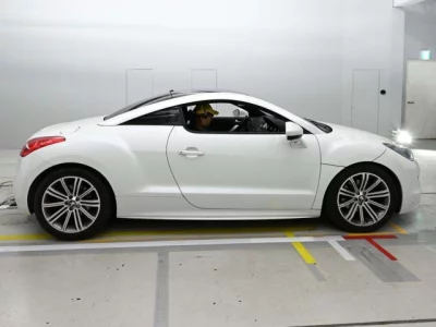 Peugeot RCZ