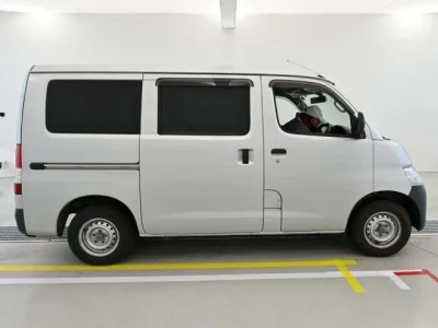 Toyota LiteAce Van