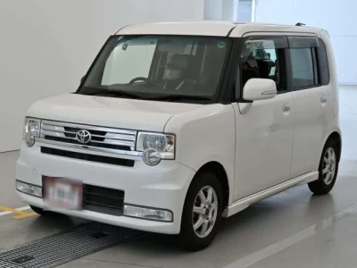 Toyota Pixis Space