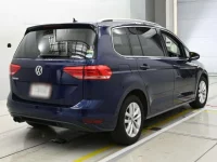 Volkswagen GOLF TOURAN лот № 38019 оценка 4.5  с аукциона в Японии 1