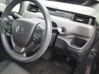 Honda FREED лот № 30086 оценка 4  с аукциона в Японии 8