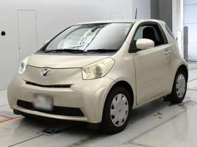 Toyota IQ