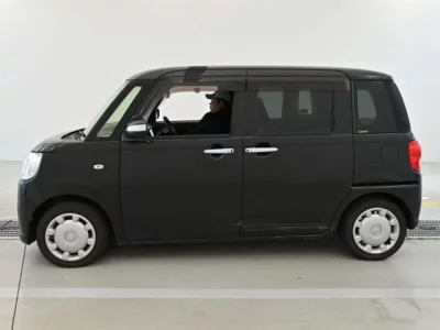 Daihatsu MOVE CANBUS  с аукциона в Японии