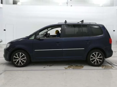 Volkswagen GOLF TOURAN