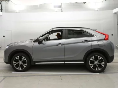Mitsubishi ECLIPSE CROSS  с аукциона в Японии