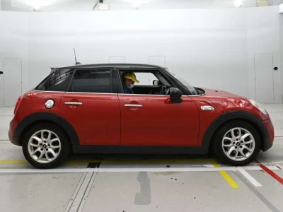 BMW MINI