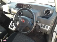 Toyota COROLLA RUMION лот № 30299 оценка 3.5  с аукциона в Японии 8