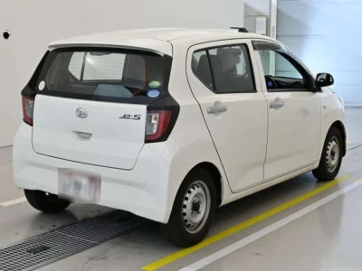 Daihatsu MIRA E S  с аукциона в Японии