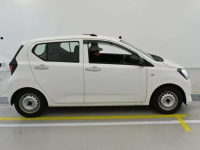 Daihatsu MIRA E S  с аукциона в Японии