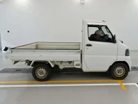 Mitsubishi MINICAB TRUCK лот № 9172 оценка 3.5  с аукциона в Японии 2