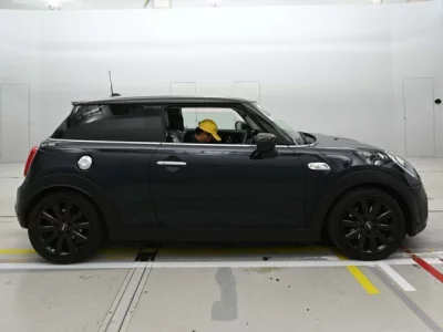 BMW MINI
