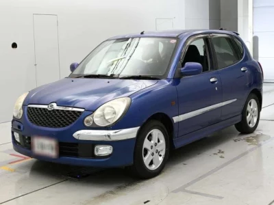 Daihatsu STORIA