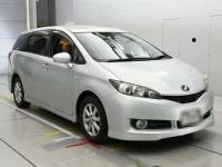 Toyota WISH лот № 90470 оценка 3.5  с аукциона в Японии 4