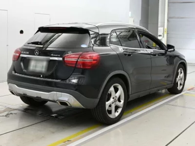 Mercedes-Benz GLA CLASS