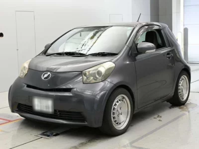 Toyota IQ