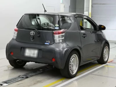 Toyota IQ