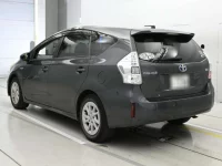 Toyota PRIUS ALPHA лот № 10156 оценка 3  с аукциона в Японии 5