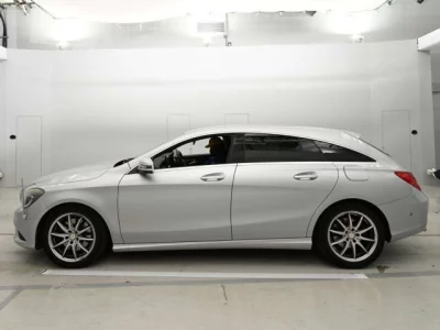 Mercedes-Benz CLA CLASS