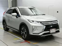 Mitsubishi ECLIPSE CROSS лот № 36394 оценка 4.5  с аукциона в Японии 4