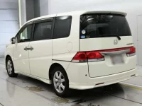 Honda STEP WAGON лот № 10151 оценка 3.5  с аукциона в Японии 5
