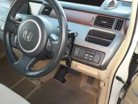 Honda STEP WAGON лот № 10151 оценка 3.5  с аукциона в Японии 8