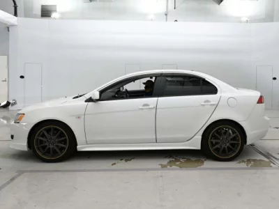 Mitsubishi GALANT FORTIS