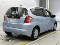 Honda FIT лот № 30418 оценка 4  с аукциона в Японии 1