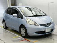Honda FIT лот № 30418 оценка 4  с аукциона в Японии 4