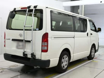 Toyota REGIUS ACE VAN