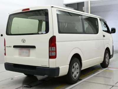 Toyota REGIUS ACE VAN
