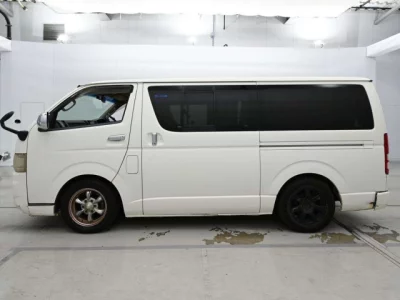 Toyota REGIUS ACE VAN