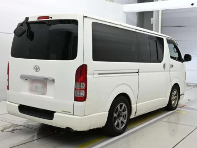 Toyota REGIUS ACE VAN