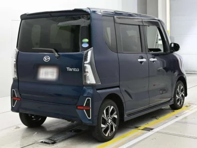 Daihatsu TANTO  с аукциона в Японии