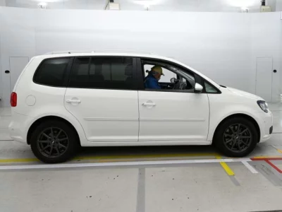 Volkswagen GOLF TOURAN