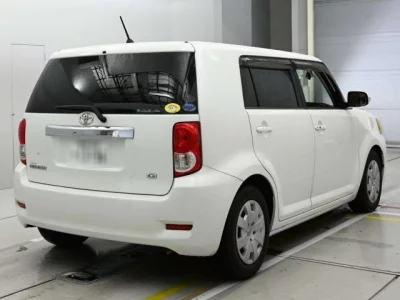 Toyota Corolla Rumion