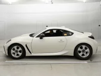 Toyota GT 86 лот № 36465 оценка 4  с аукциона в Японии 3