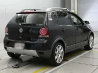 Volkswagen CROSS POLO лот № 38174 оценка 4  с аукциона в Японии 1
